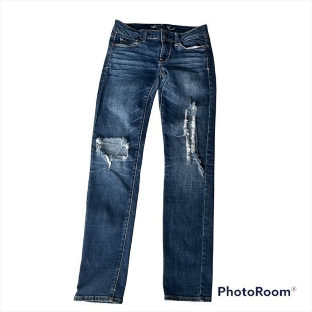 American Eagle distressed skinny jeans
